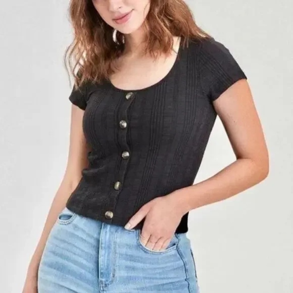 American Eagle Outfitters Gray Ribbed Button-Down Blouse